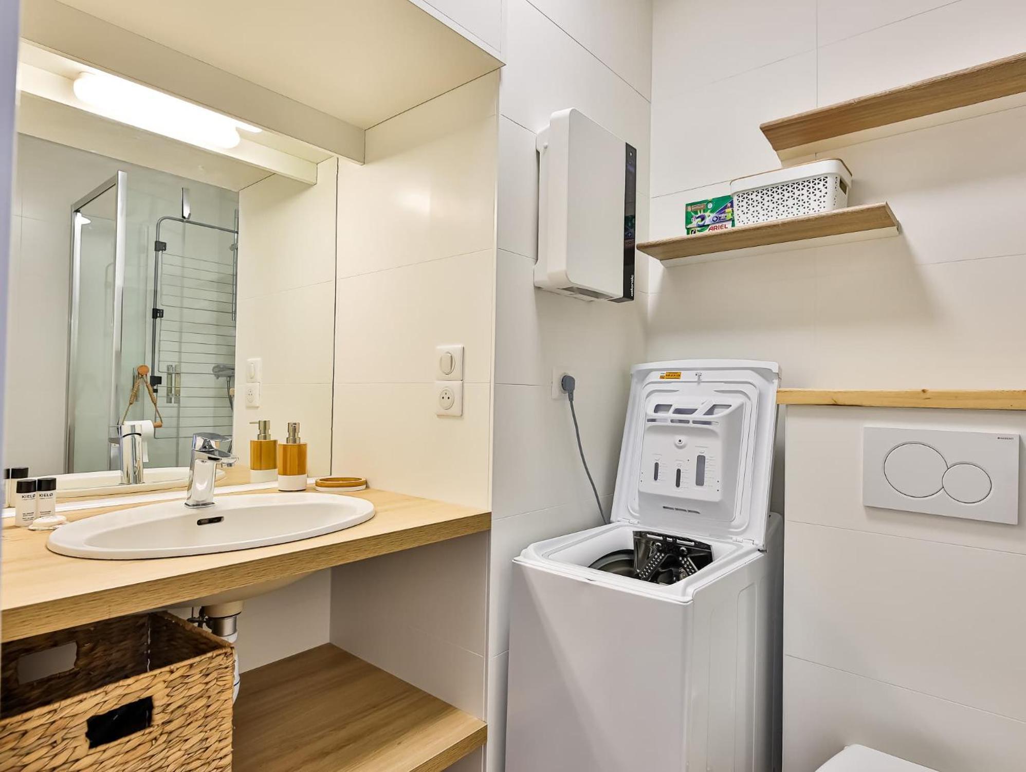 Appartement Au Pied De La Plage, Vue Imprenable Sur La Mer Les Sables-d'Olonne Luaran gambar